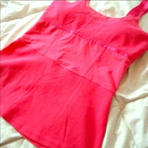 Beautiful HOT PINK double strap lululemon tank